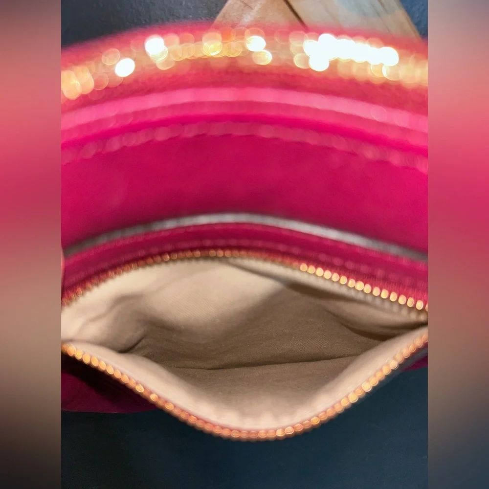 Coach 47989 Legacy Leather
Swingpack Crossbody Bag - Picture 12 of 16